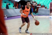 辽篮本溪备战总决赛第二场：郭少戏耍背后传球，哈德森心情大靓
