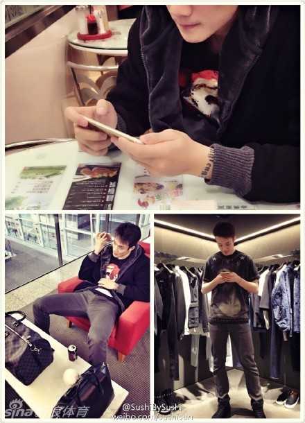 身穿8号战袍的丁彦雨航在山东男篮的定妆照中，眼神坚毅而从容