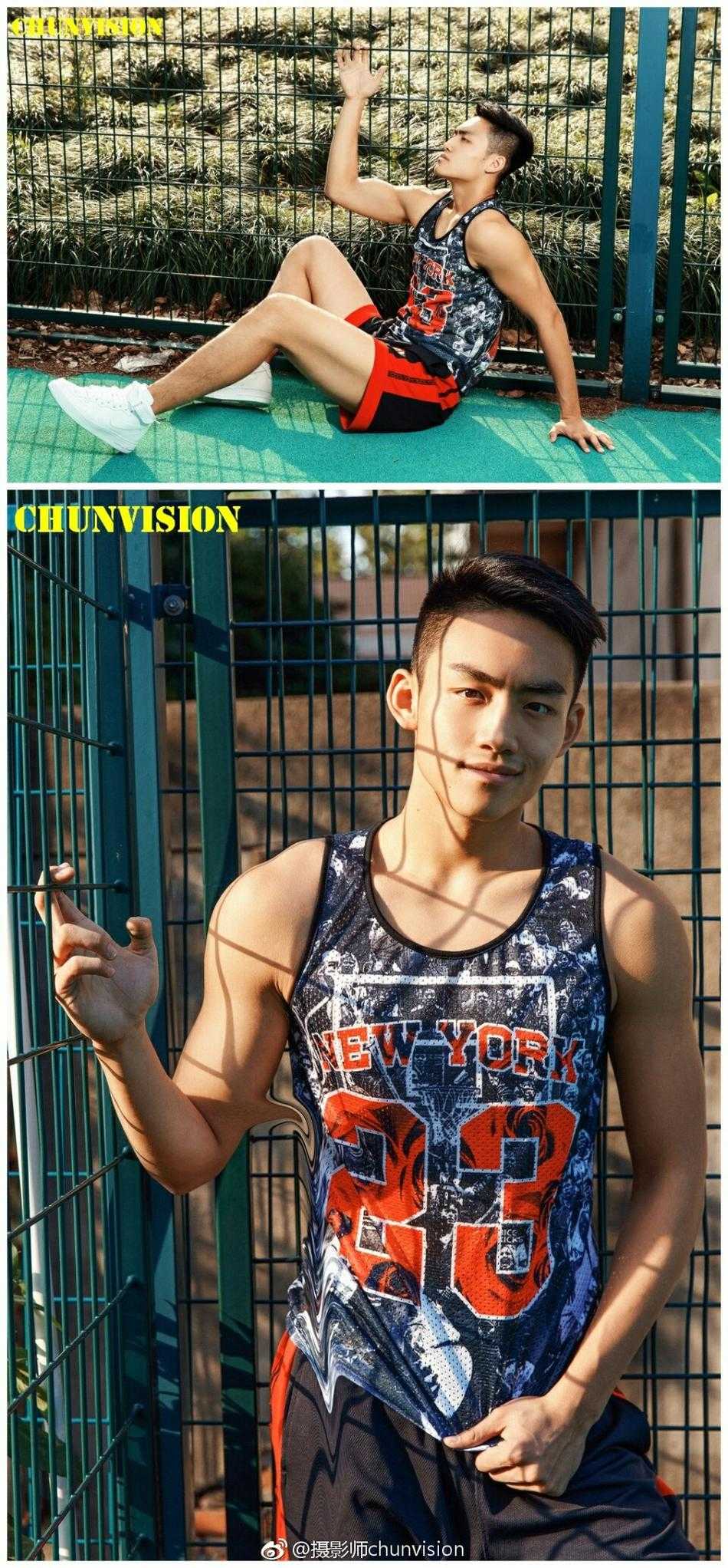 比赛结束，他虽满头大汗略显疲惫，但眼神依然明亮而坚毅，望向远方，那里有他对下一次胜利的渴望和对篮球未来的憧憬。