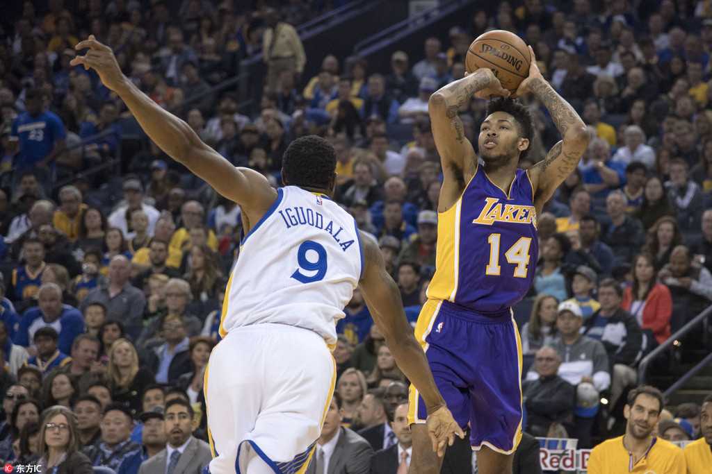 149分狂潮半场80分！勇士43分血洗湖人创历史纪录