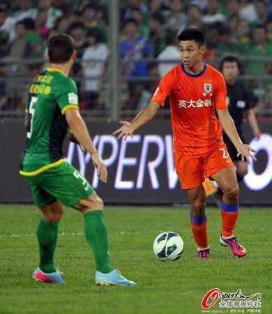 克雷桑传射绝杀+负分清零，京鲁大战泰山2-1力克国安