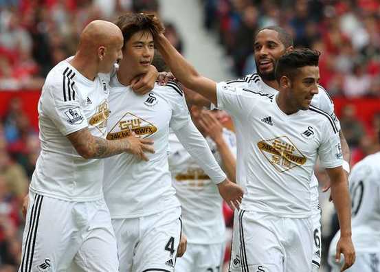 斯旺西vs曼联:自由球场的天鹅海反噬红魔 斯旺西vs曼联:自由球场的天鹅海反噬红魔