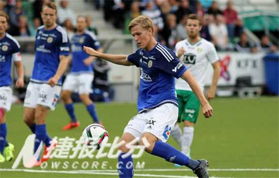 松兹瓦尔新帅首秀落败 客场1-3完败根斯瑞斯