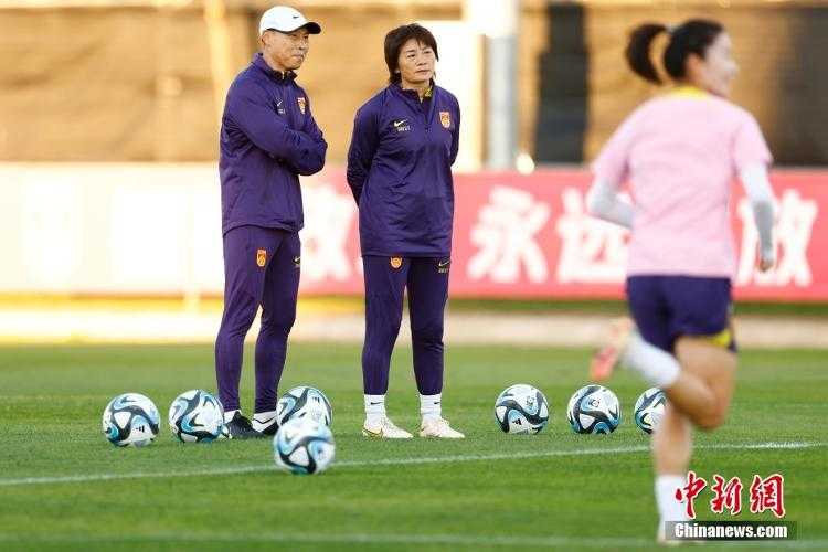 海地女足大胜难掩隐忧 男足两战不胜备战坎坷