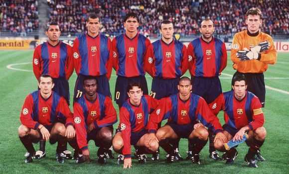 西超杯-巴萨3-2皇马卫冕，拉菲尼亚双响+德容红牌