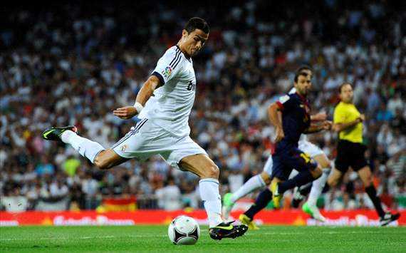 西超杯-拉菲尼亚双响 巴萨3-2皇马卫冕夺第16冠 西超杯-拉菲尼亚双响 巴萨3-2皇马卫冕夺第16冠