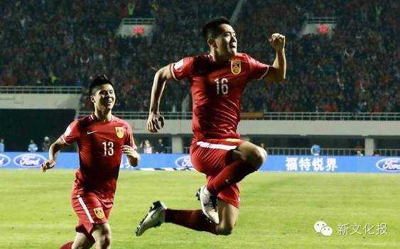 12强赛韩国2-0伊朗终结11年恐伊症登顶