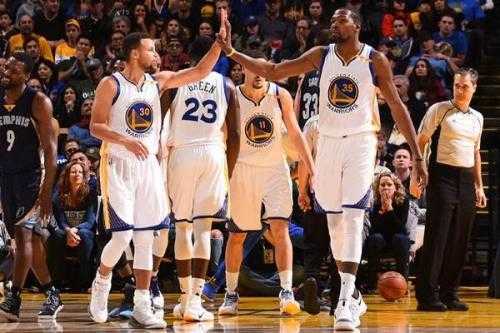 2017勇士4-0血洗开拓者，四巨头碾压双枪