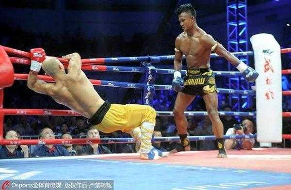 一龙29-28争议判罚复仇播求，终结泰拳王13连胜