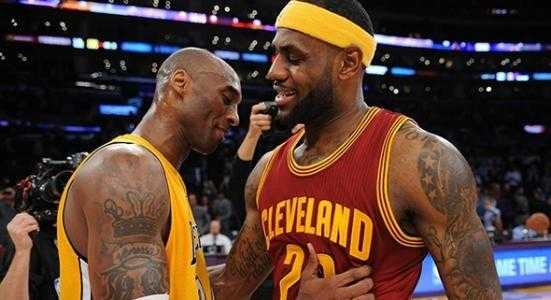 三冠詹姆斯对决五冠科比，传奇谁更伟大？