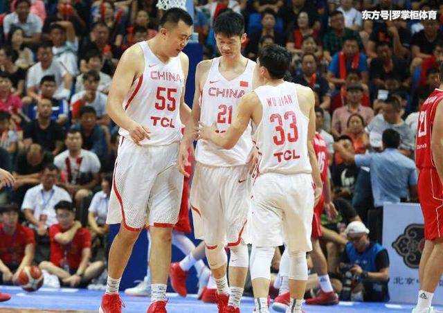 中国U18国青男篮44分狂胜澳大利亚队，三分雨浇灭对手