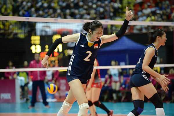 五战全胜！中国女排时隔16年大冠军杯封王
