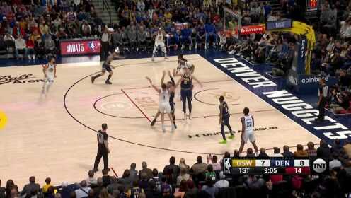 勇士123-107掘金！普尔30分闪耀季后赛首秀，库里替补复出攻陷丹佛高原
