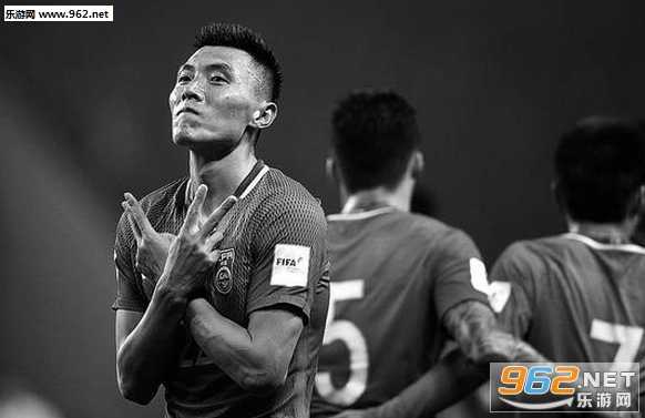 国足0-4惨败伊朗，亚洲杯半决赛防守崩盘创德比最大分差