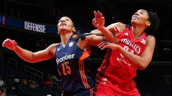 季前赛梦想两分惜败火花，李月汝15+8难救主