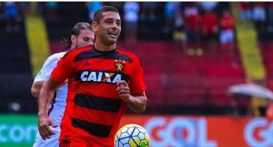 帕尔梅拉斯5-1大胜黑桥，弗拉科·洛佩斯戴帽延续火热状态