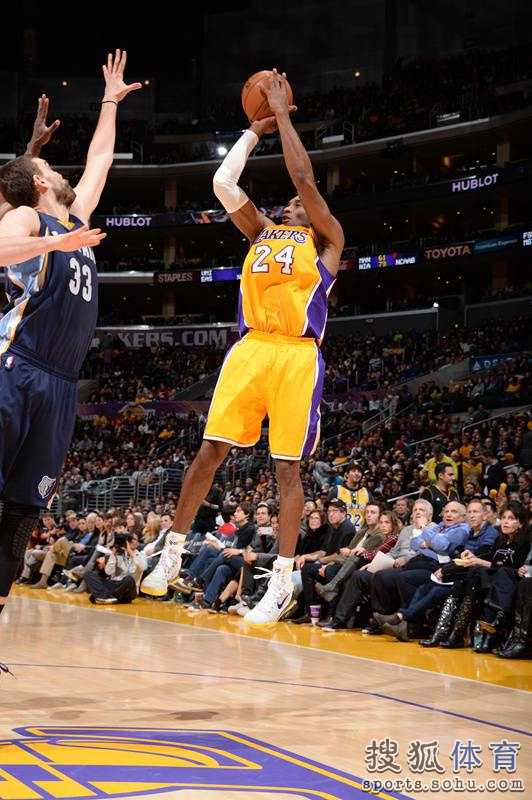林书豪狂砍38分巅峰之战：2012年2月11日他当着科比的面封神