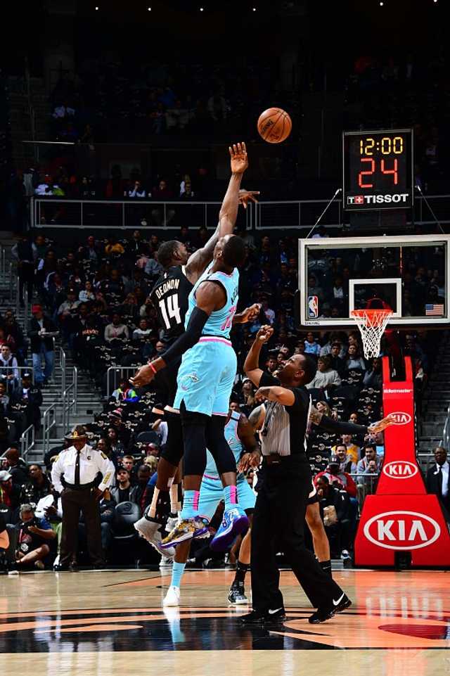 希罗复出24分热火七人上双 128-97大胜老鹰