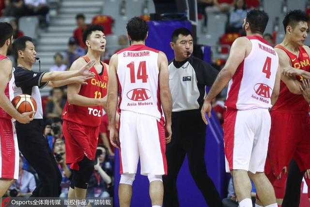 男篮亚锦赛中国VS伊朗多次冲突上演激烈德比