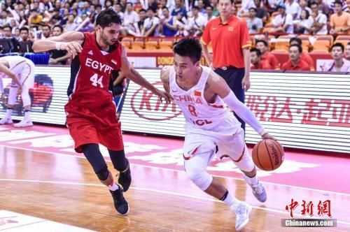 阿根廷男篮新帅开门黑，文班亚马三双碾碎南美防线