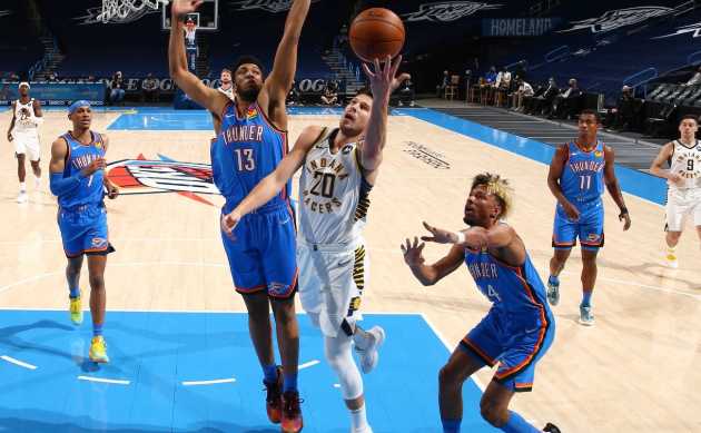 雷霆客场124-112掀翻勇士，亚历山大38分锁定胜局